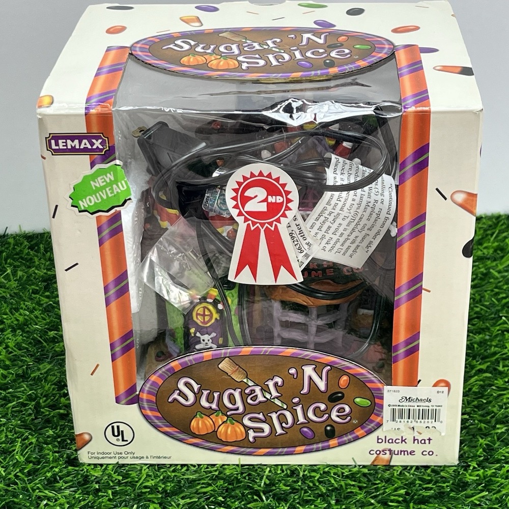 Lemax‎ Black Hat Costume Co Sugar N Spice 55202 Halloween Candy Village House * - Picture 7 of 9